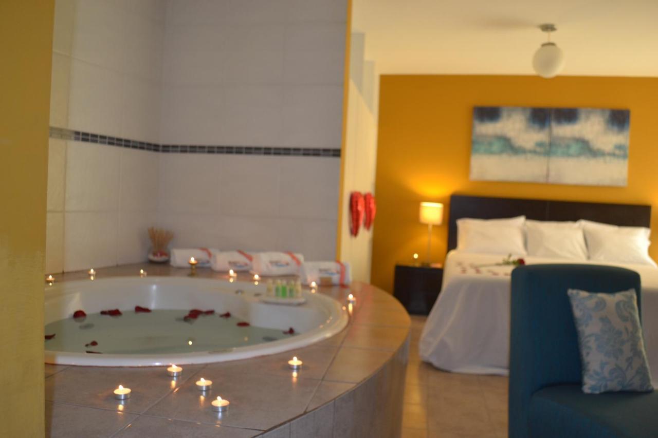 Kajaca Suite Hotel Tomicaya Buitenkant foto