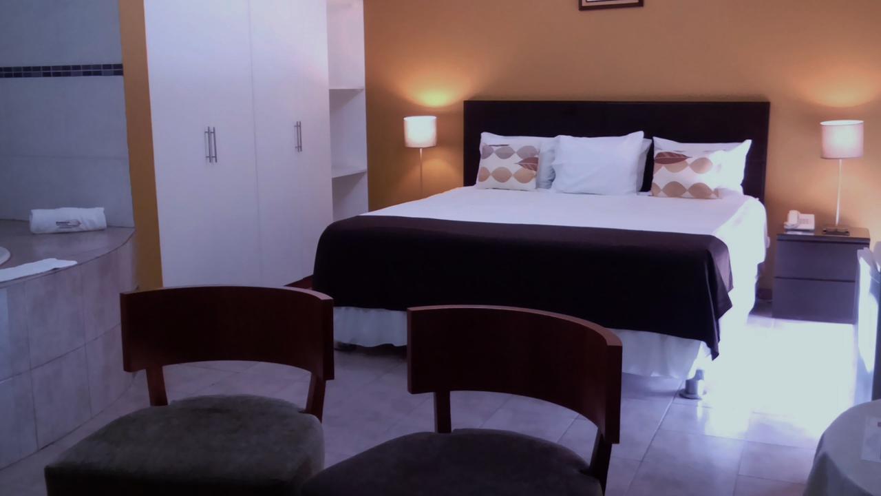 Kajaca Suite Hotel Tomicaya Buitenkant foto